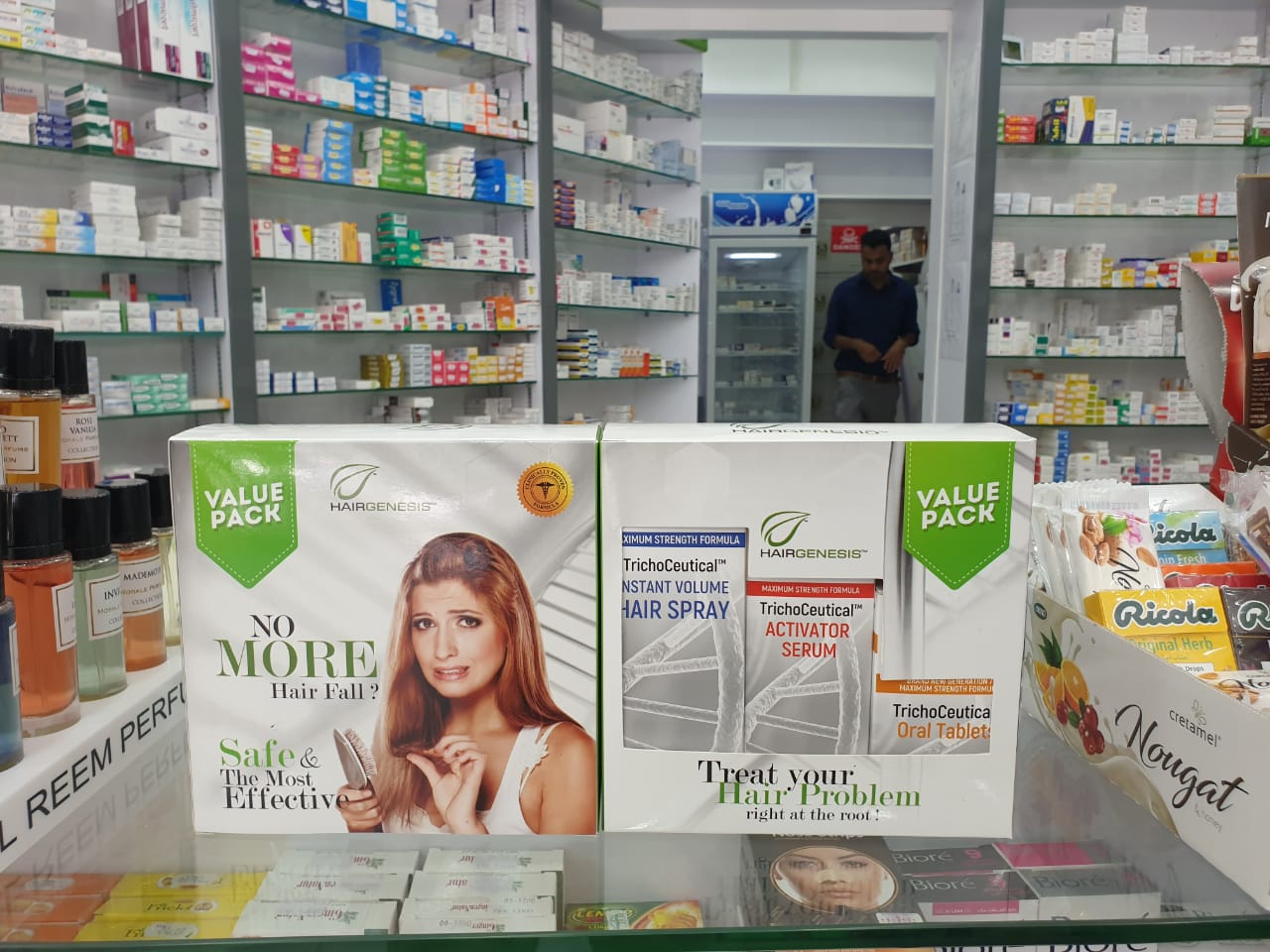 HairGenesis® promotional offer pack, UAE pharmacy channel, 2019